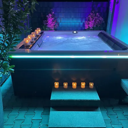 Refugium - Design With Private Whirlpool & Terrace By Fetischhaus