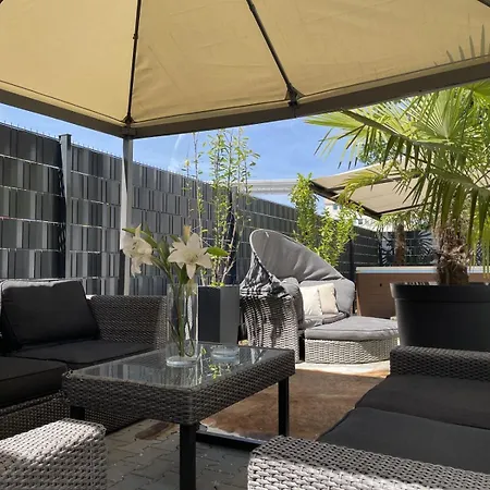 Refugium - Design With Private Whirlpool & Terrace By Fetischhaus *